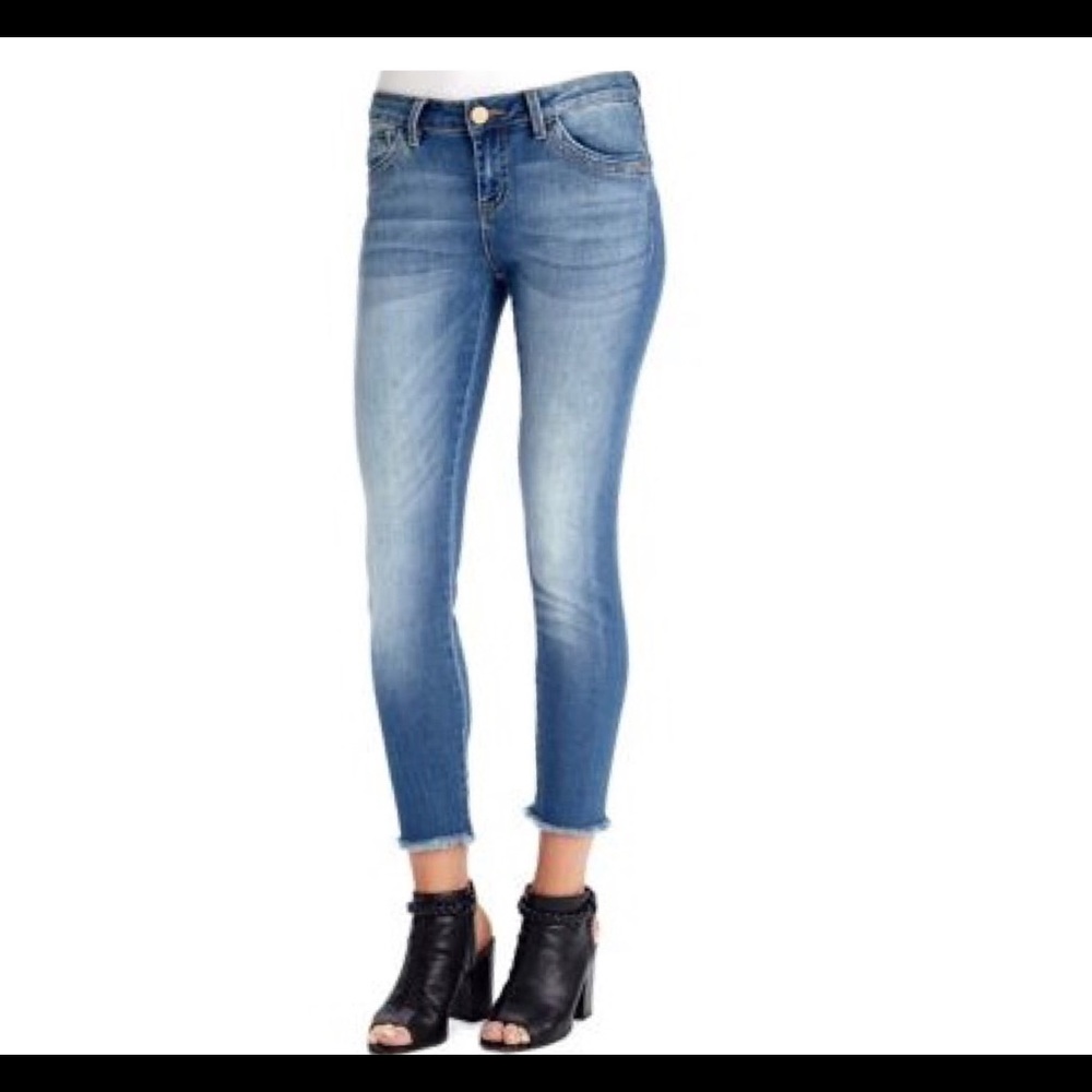 ⭐️DEMOCRACY AB SKIMMER JEANS⭐️